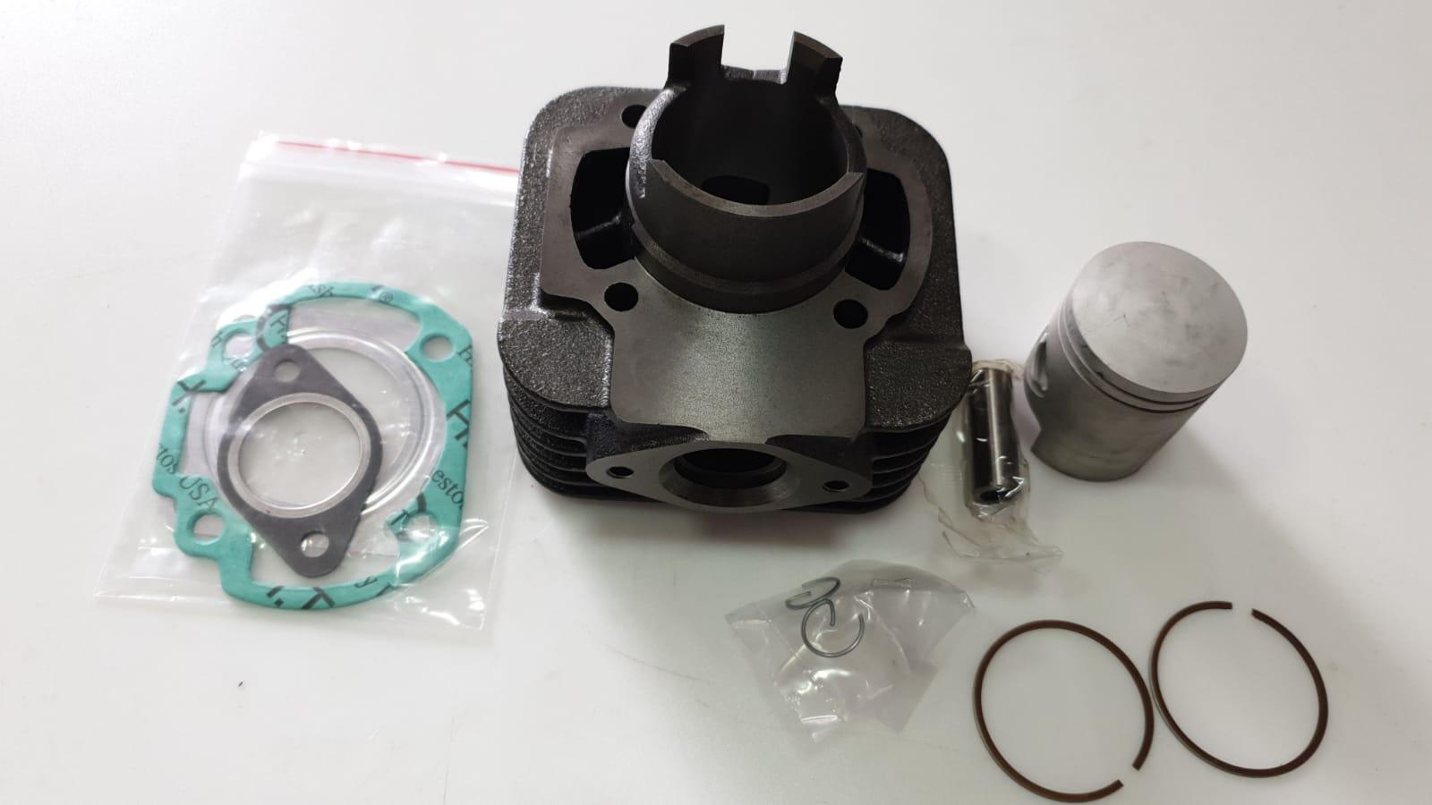 Kit cilindro per piaggio zip/typhoon 50cc ~ Motorbike Parts Pro